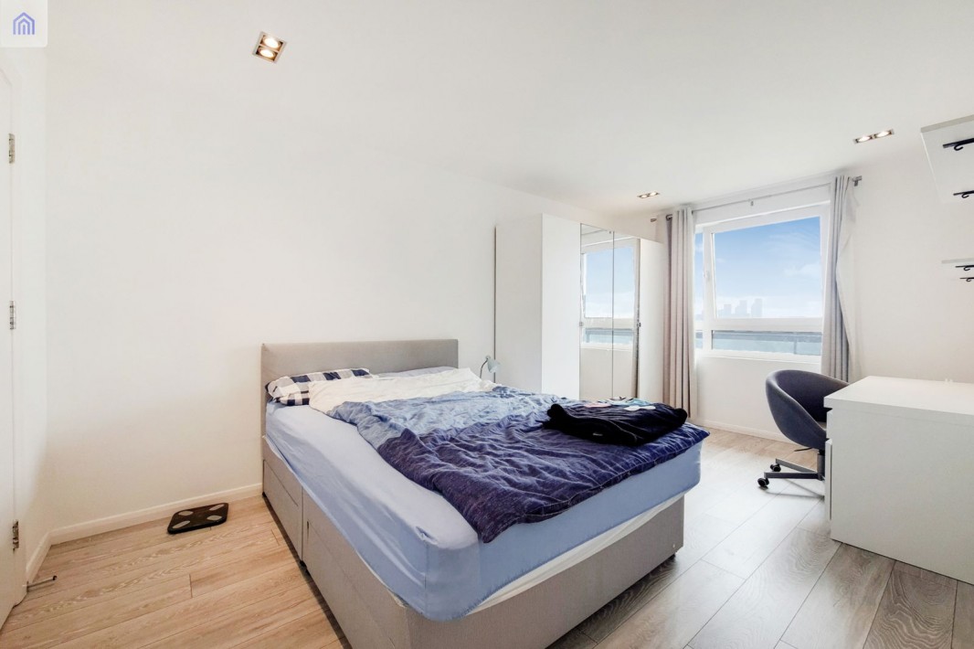 Images for Limeharbour, London, E14 9LU